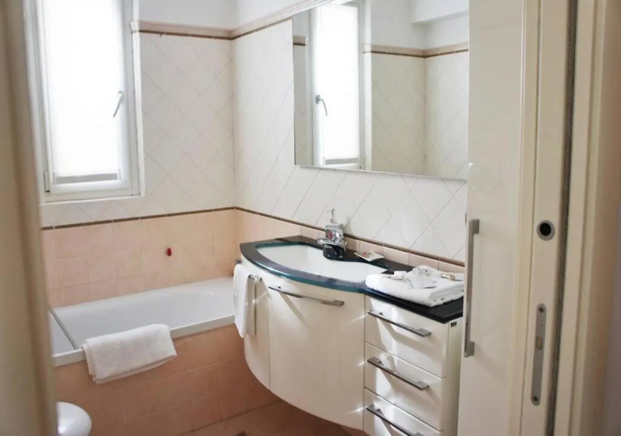 Casa Del Vicolo, Nel Cuore Della Pavia Storica 0*,  Itálie