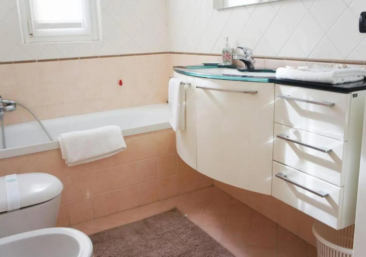 Casa Del Vicolo, Nel Cuore Della Pavia Storica Apartmán